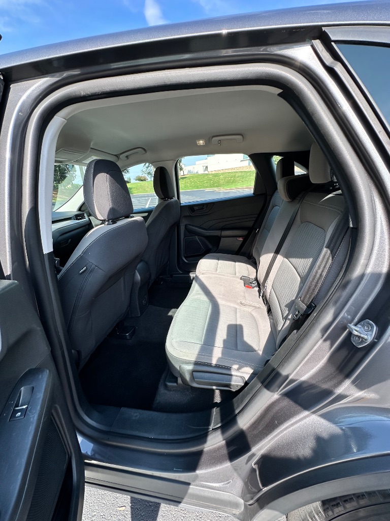 2021 Ford Escape S - Photo 17