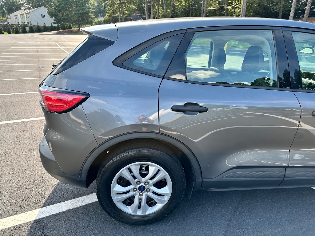 2021 Ford Escape S - Photo 9