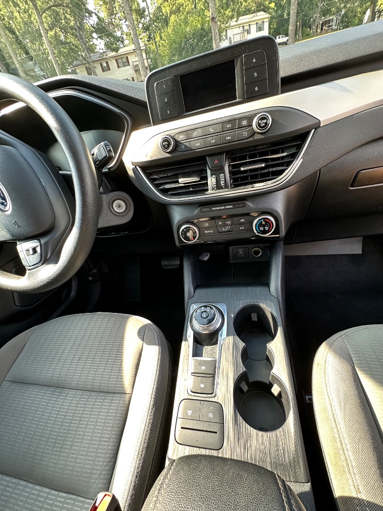 2021 Ford Escape S - Photo 25