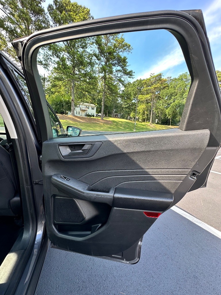 2021 Ford Escape S - Photo 19