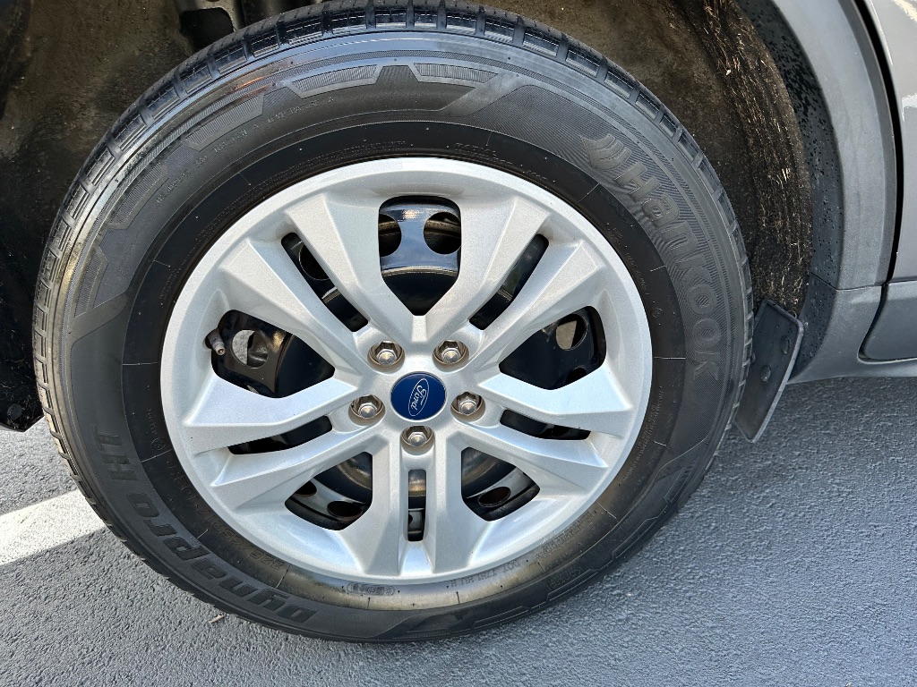 2021 Ford Escape S - Photo 29