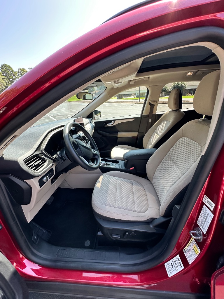 2020 Ford Escape SE - Photo 13