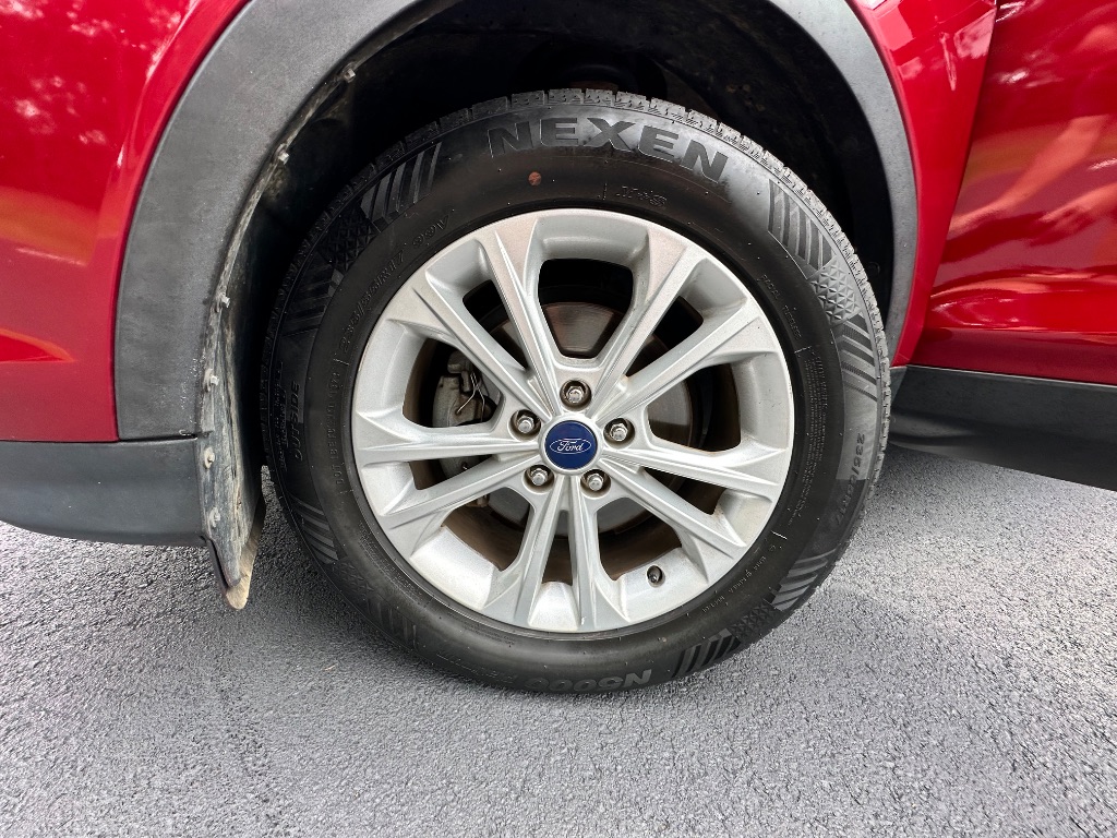 2017 Ford Escape SE - Photo 30