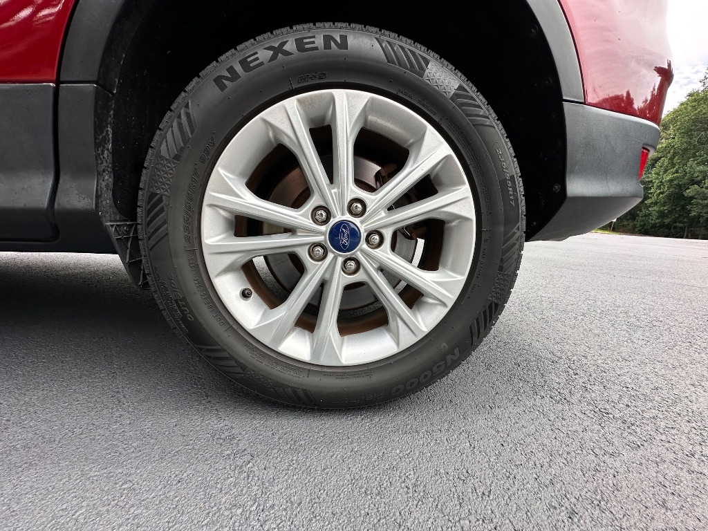 2017 Ford Escape SE - Photo 31