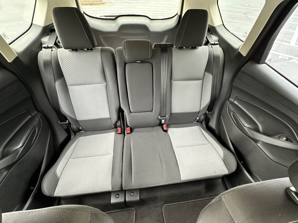 2017 Ford Escape SE - Photo 22
