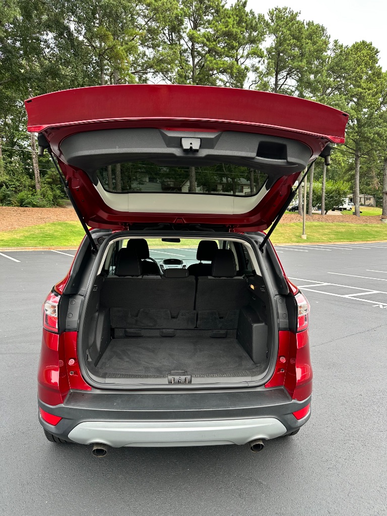 2017 Ford Escape SE - Photo 27